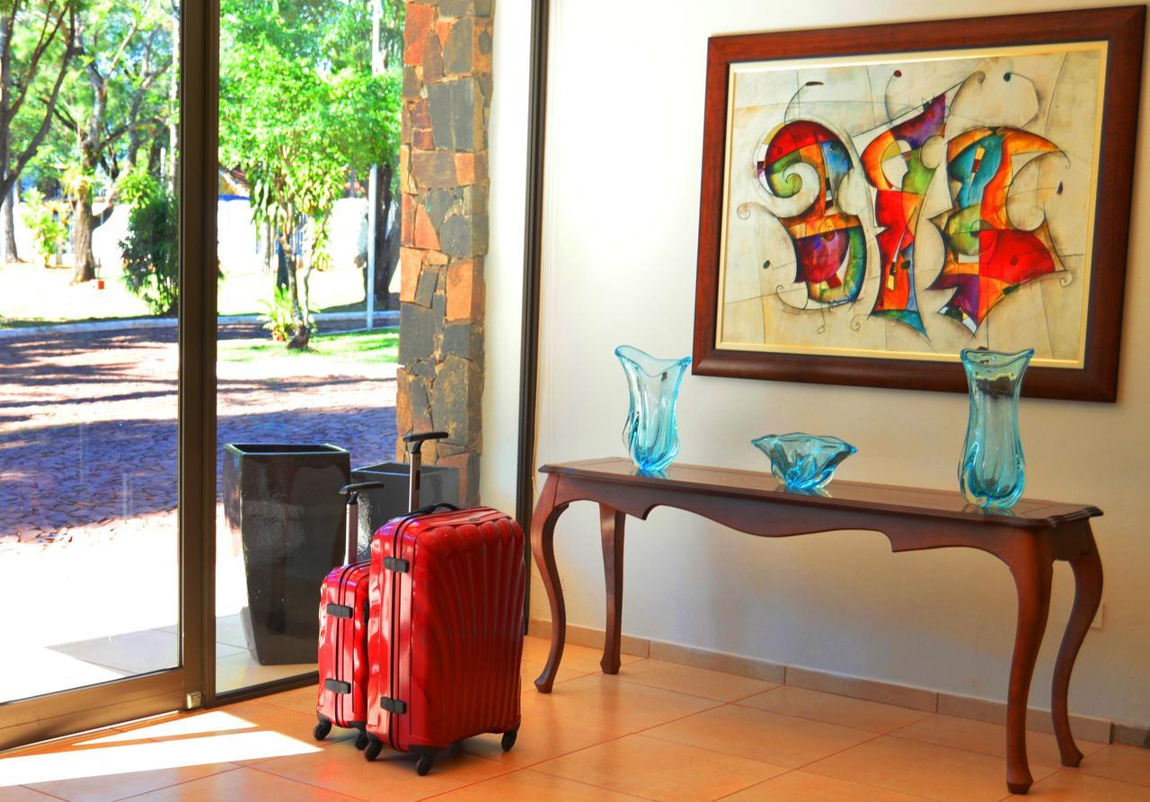 Pirayu Hotel & Resort Puerto Iguazu Exterior photo
